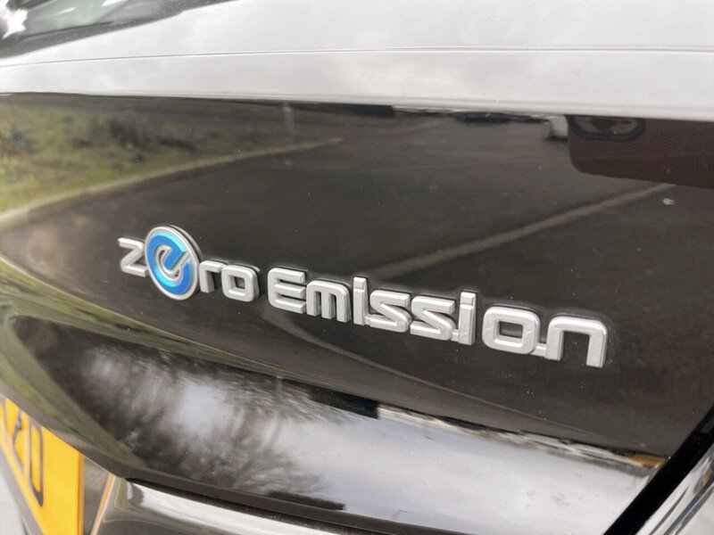 Used Nissan Leaf 2021 for sale - 77250854: Photo 24