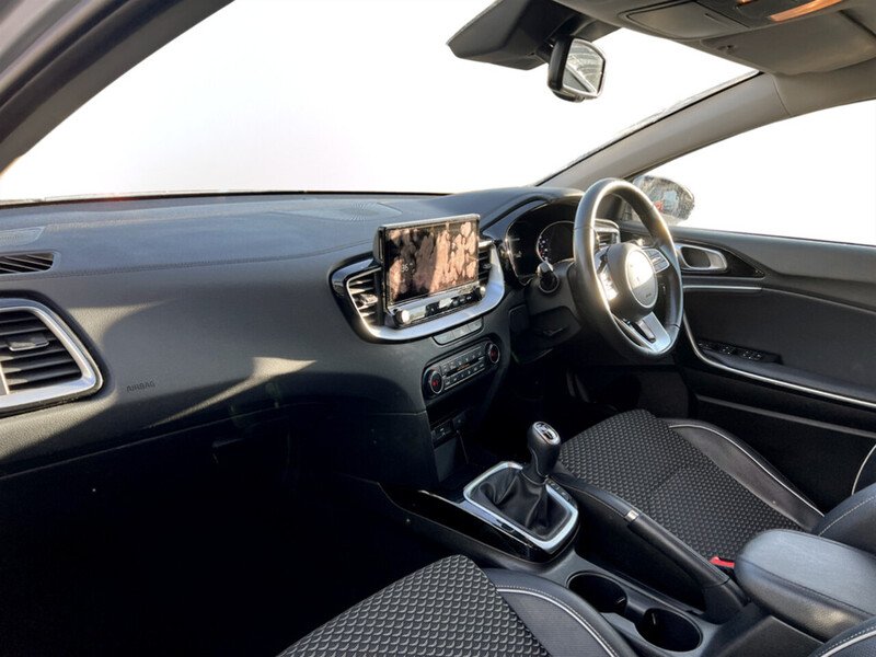 Used Kia Ceed 2022 for sale - 76651042: Photo 32