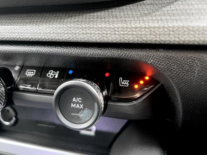 Used Citroen C5 X 2023 for sale - 76686831: Photo 42