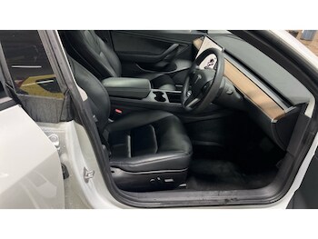 Used Tesla Model 3 2020 for sale - 77250876: Photo