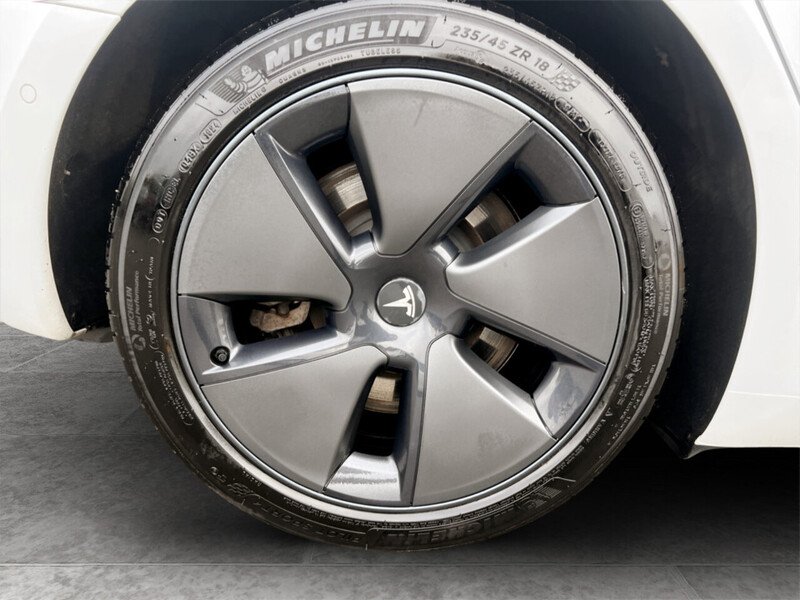 Used Tesla Model 3 2021 for sale - 76148322: Photo 10