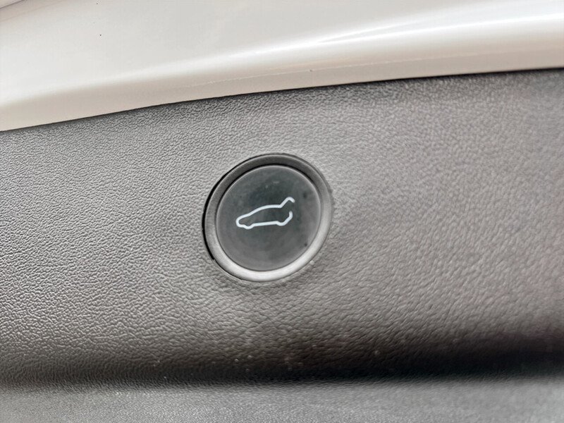 Used Tesla Model 3 2021 for sale - 76148322: Photo 24