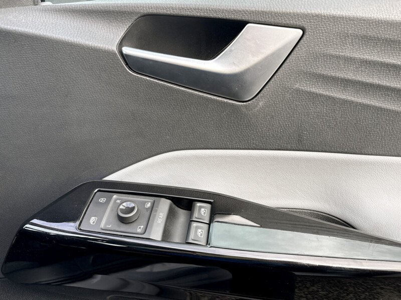 Used Volkswagen ID.3 2022 for sale - 77945241: Photo 42