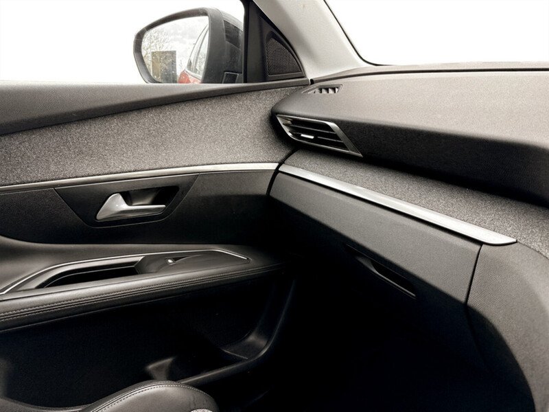 Used Peugeot 3008 2019 for sale - 77704135: Photo 31