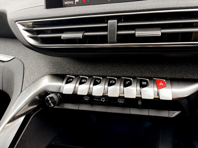 Used Peugeot 3008 2019 for sale - 77704135: Photo 36