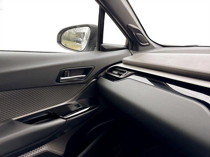 Used Toyota C-HR 2022 for sale - 78054263: Photo 35