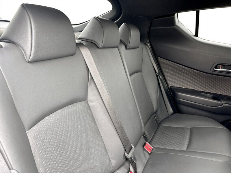 Used Toyota C-HR 2022 for sale - 78054263: Photo 45