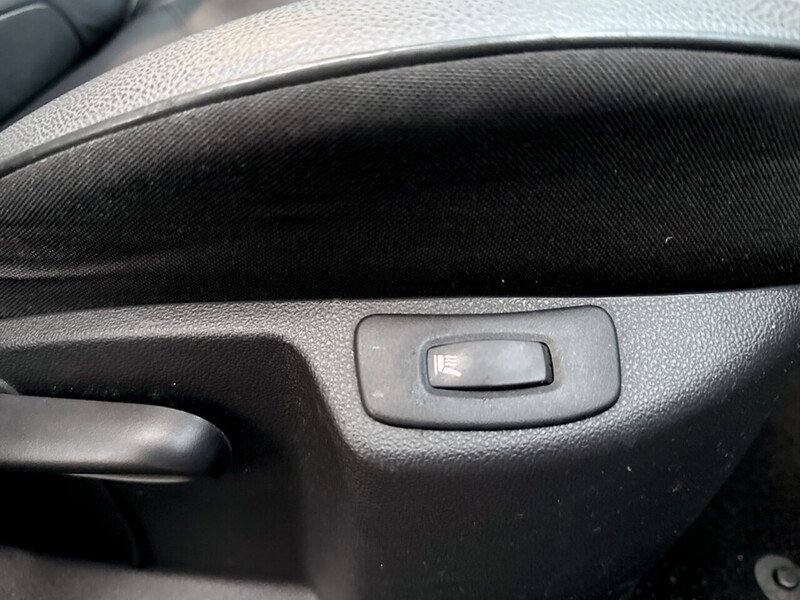 Used Renault Captur 2017 for sale - 77149366: Photo 38