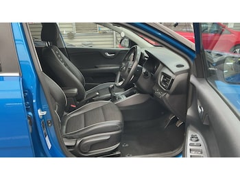 Used Kia Stonic 2021 for sale - 79562120: Photo