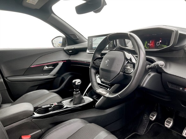 Used Peugeot 2008 2022 for sale - 76218495: Photo 29