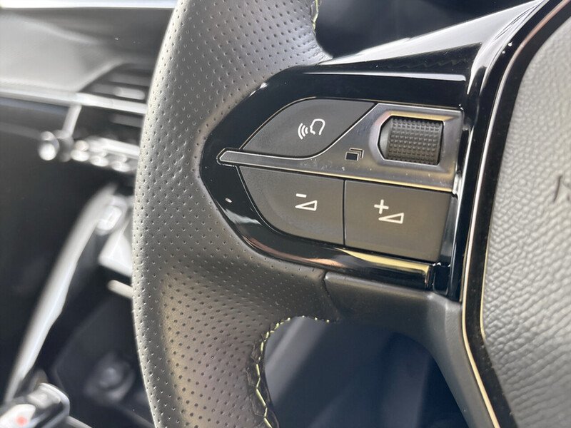 Used Peugeot 208 2021 for sale - 77980792: Photo 30