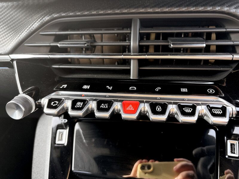 Used Peugeot 208 2021 for sale - 77980792: Photo 40