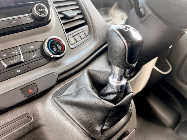 Used Ford Transit Custom 2021 for sale - 75440542: Photo 42