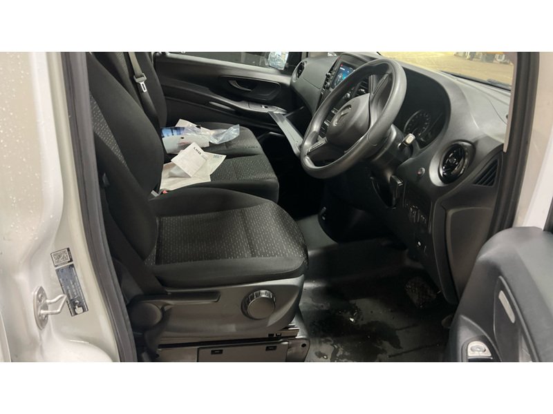 Used Mercedes-Benz Vito 2023 for sale - 76148356: Photo 4