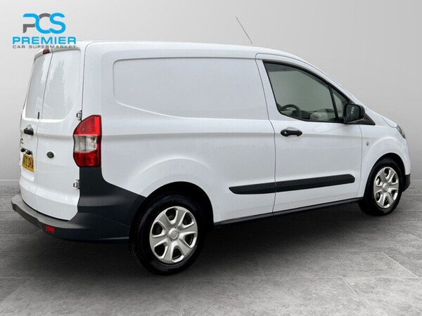 Used Ford Transit Courier 2020 for sale - 76141952: Photo 17