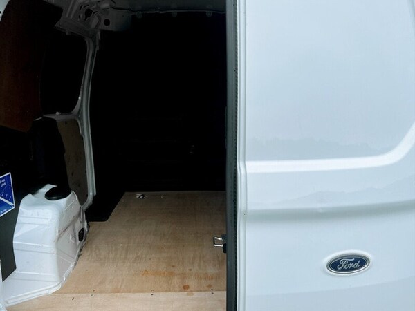 Used Ford Transit Courier 2020 for sale - 76141952: Photo 19