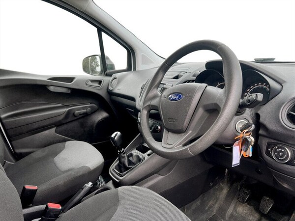 Used Ford Transit Courier 2020 for sale - 76141952: Photo 26