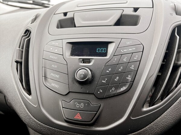 Used Ford Transit Courier 2020 for sale - 76141952: Photo 32