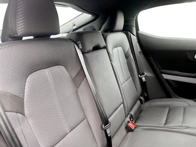 Used Polestar Polestar 2 2023 for sale - 76376377: Photo 43