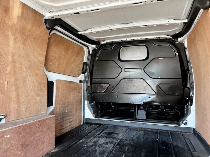 Used Ford Transit Custom 2020 for sale - 76705624: Photo 24