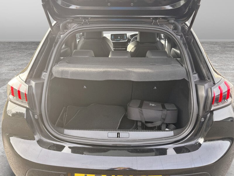 Used Peugeot E-208 2021 for sale - 77983454: Photo 22