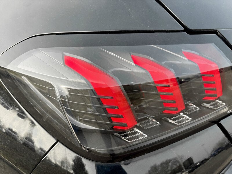 Used Peugeot E-208 2021 for sale - 77983454: Photo 24