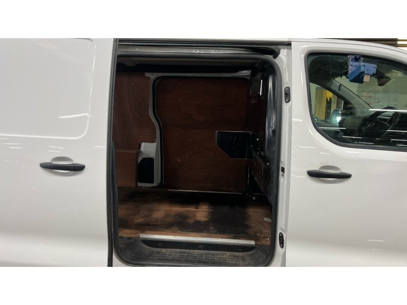 Used Vauxhall Vivaro 2021 for sale - 77172797: Photo 9