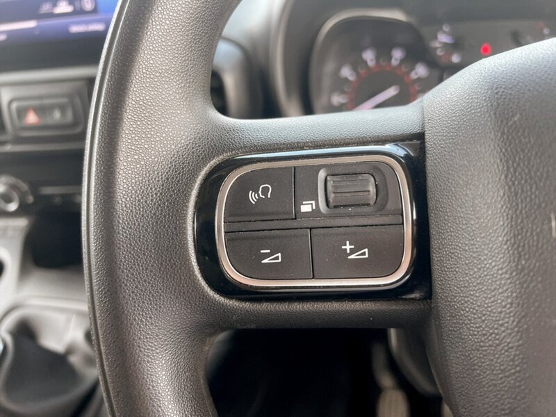 Used Toyota ProAce 2021 for sale - 76437101: Photo 33