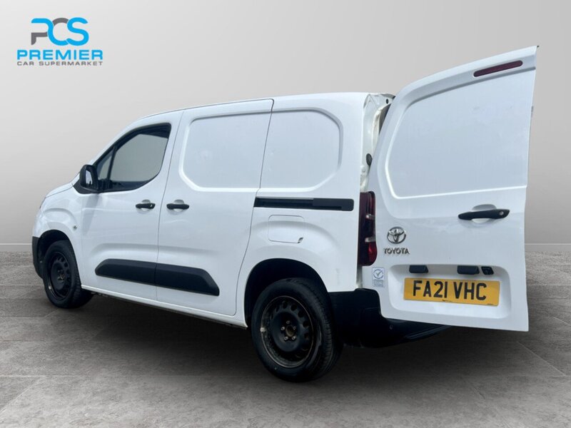 Used Toyota ProAce 2021 for sale - 76437101: Photo 8