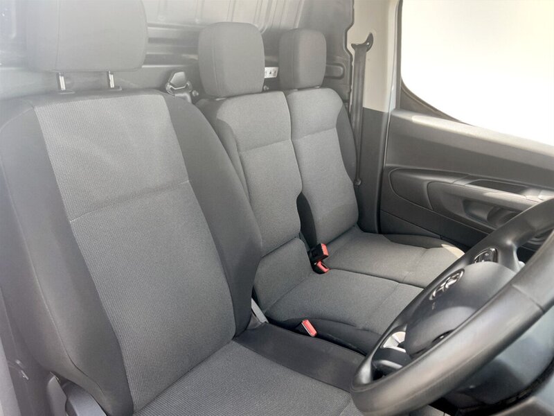 Used Toyota ProAce 2021 for sale - 76437101: Photo 9