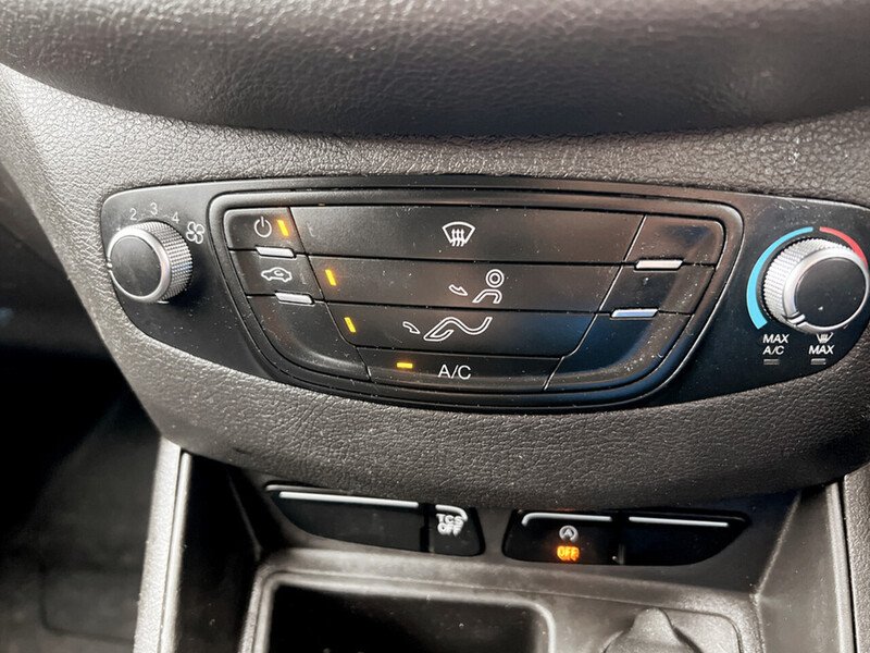 Used Ford Transit Courier 2021 for sale - 76612613: Photo 31