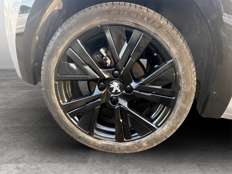 Used Peugeot 208 2023 for sale - 77059733: Photo 10
