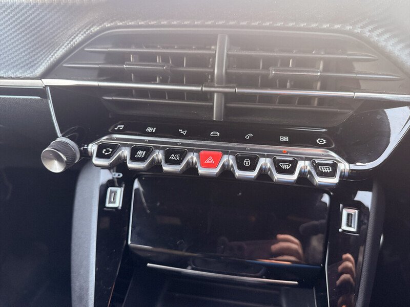 Used Peugeot 208 2023 for sale - 77059733: Photo 39