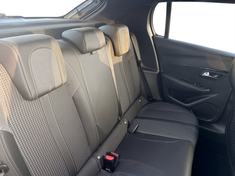 Used Peugeot 208 2023 for sale - 77059733: Photo 43