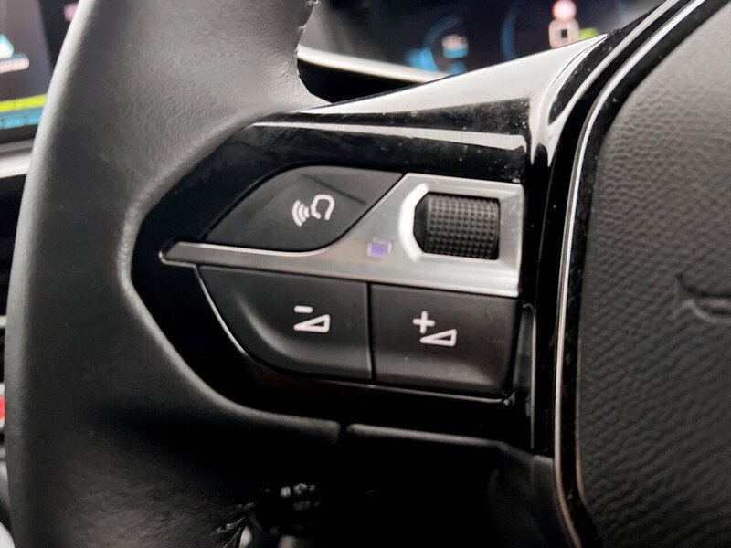 Used Peugeot 208 2022 for sale - 76582960: Photo 30