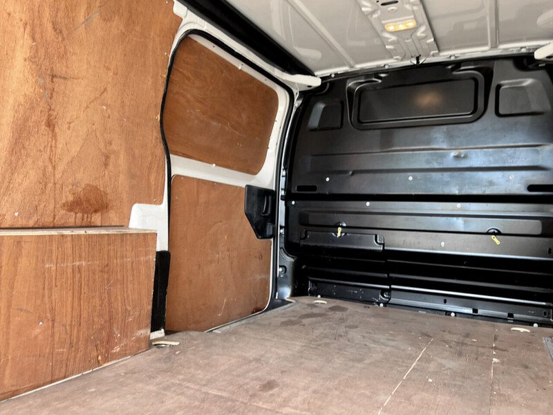 Used Peugeot Expert 2021 for sale - 76069230: Photo 28