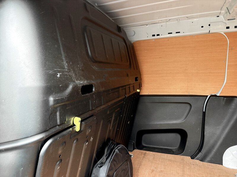 Used Peugeot Partner 2023 for sale - 78163203: Photo 19
