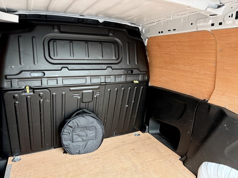 Used Peugeot Partner 2023 for sale - 78163203: Photo 26