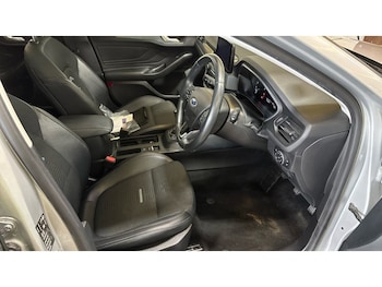Used Ford Focus 2020 for sale - 79526328: Photo