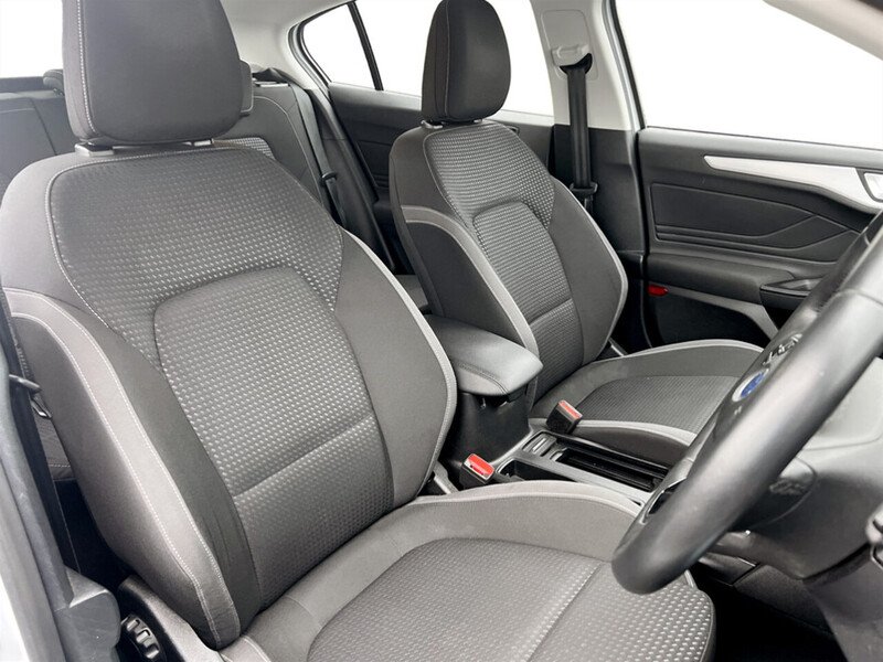 Used Ford Focus 2020 for sale - 77129113: Photo 9