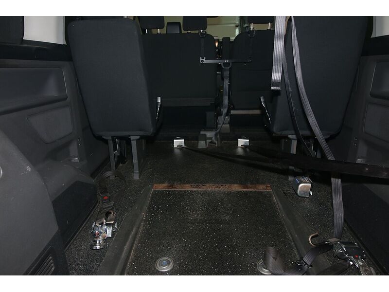 Used Ford Tourneo Custom 2020 for sale - 76651037: Photo 10