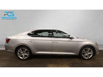 Used Skoda Superb 2021 for sale - 76450341: Photo