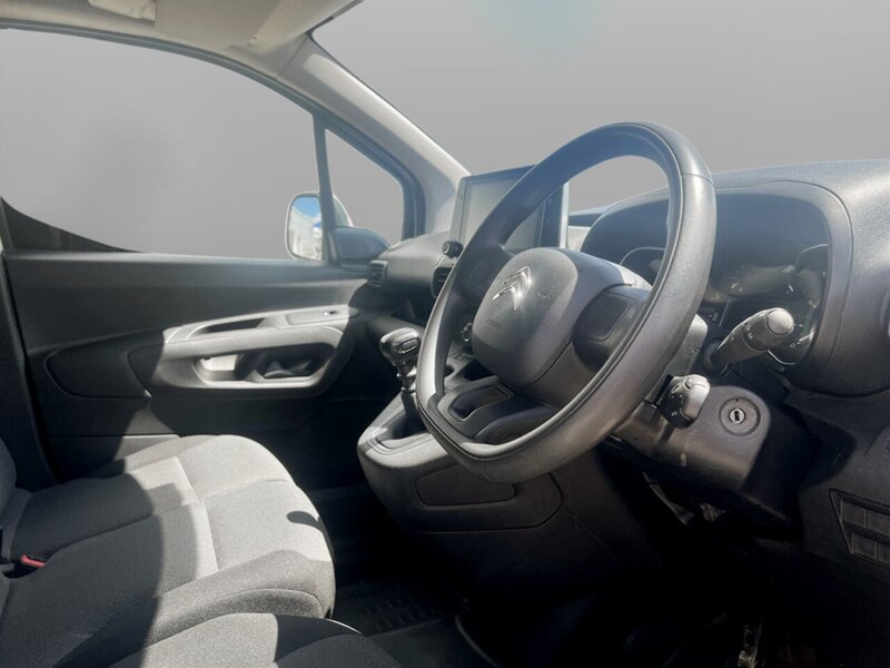Vehicle 28