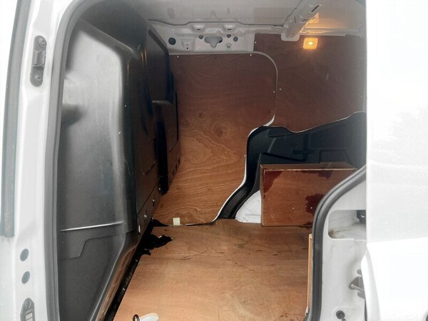 Used Ford Transit Courier 2022 for sale - 76133054: Photo 17