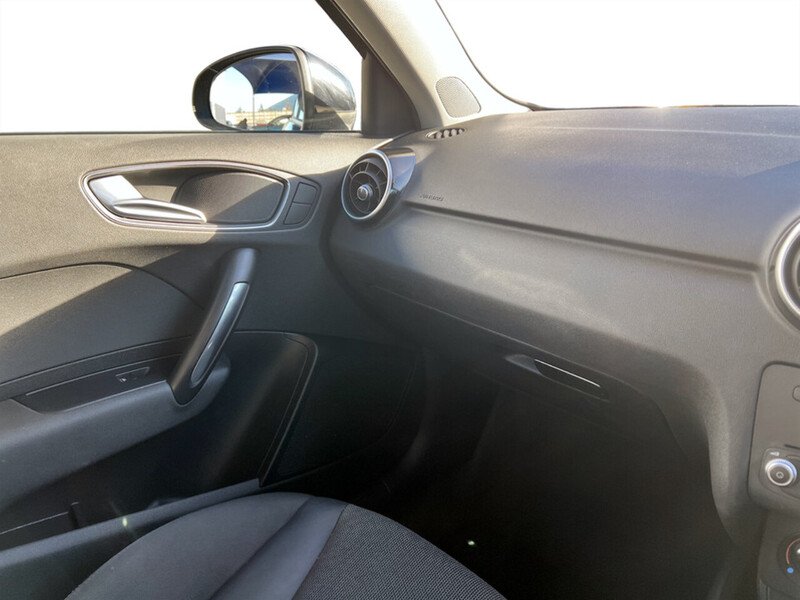 Used Audi A1 2012 for sale - 76763222: Photo 32