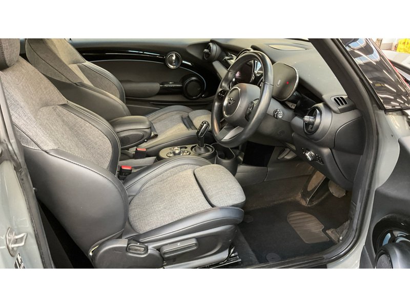 Used MINI Hatch 2021 for sale - 77323356: Photo 4