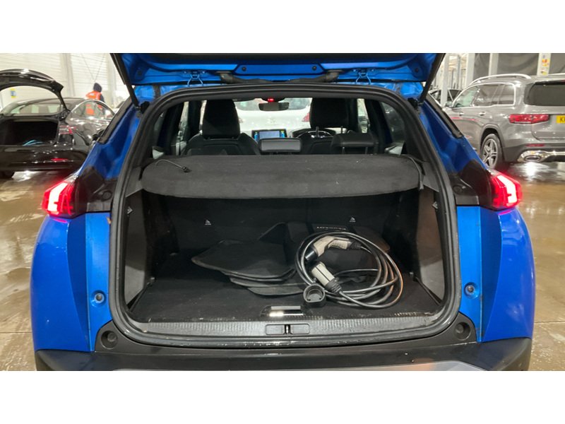 Used Peugeot 2008 2021 for sale - 77272308: Photo 7