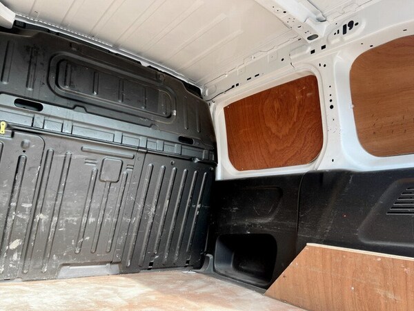 Used Citroen Berlingo 2021 for sale - 75545067: Photo 25