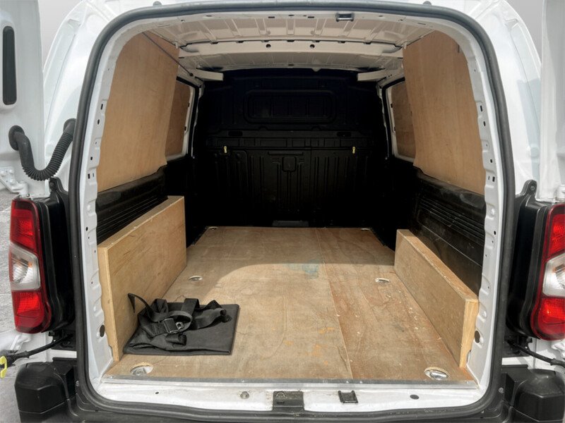 Vehicle 25