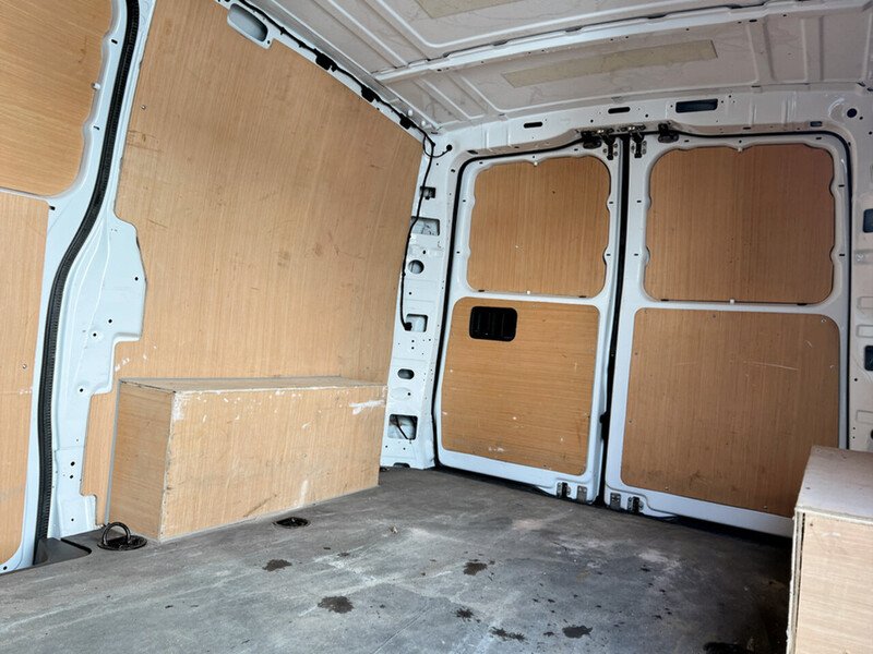 Used Mercedes-Benz Vito 2022 for sale - 76877300: Photo 22